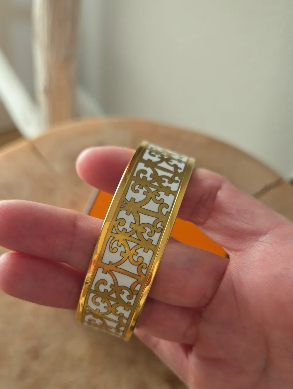 Hermès White & Gold Color Pattern Cuff With Box + Duster, VGUC, Ffench Chic